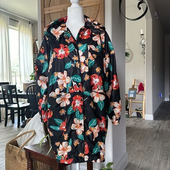 NWOT Zara Rain Jacket Floral Hooded Zip up Pocket Beachy Tropical Lightweight - Picture 3 of 17